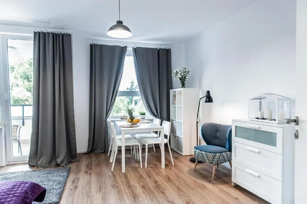 Golden Apartments Warsaw - Big And Bright Stylish Apartments - City Center - Pereca