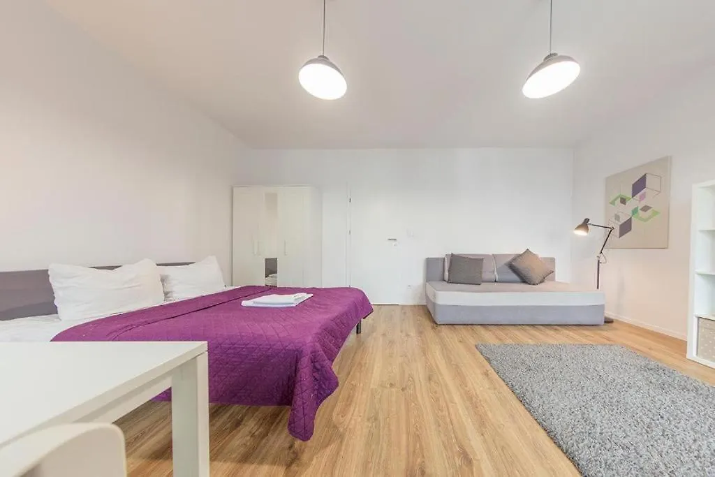 Golden Apartments Warsaw - Big And Bright Stylish Apartments - City Center - Pereca