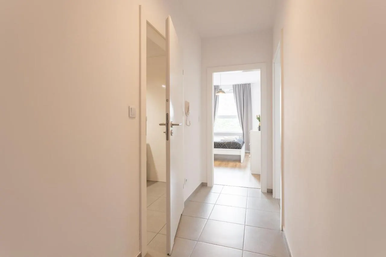 Golden Apartments Warsaw - Big And Bright Stylish Apartments - City Center - Pereca