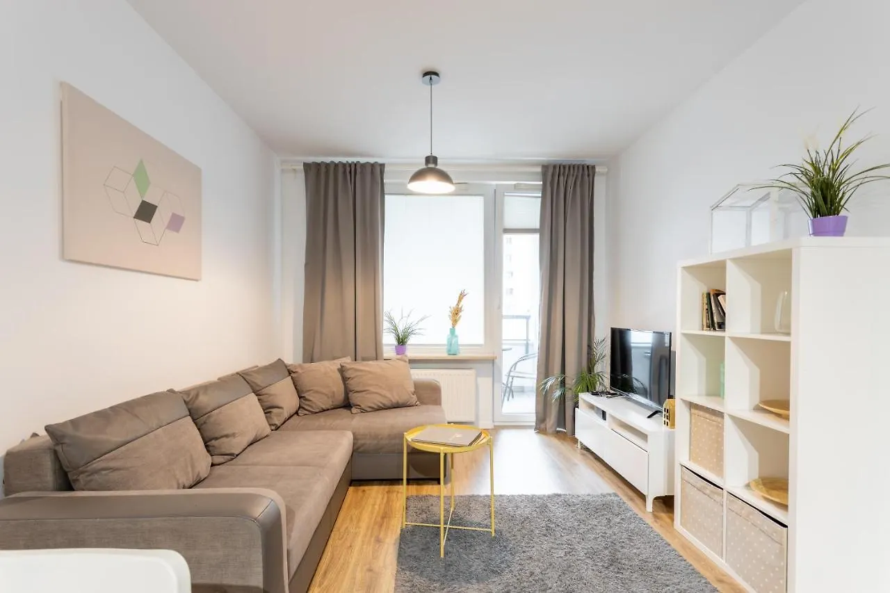 Golden Apartments Warsaw - Big And Bright Stylish Apartments - City Center - Pereca Poland