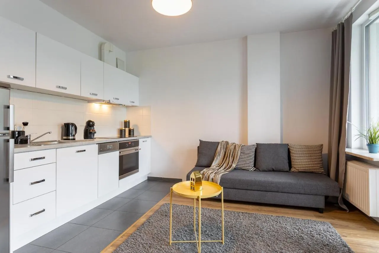 Golden Apartments Warsaw - Big And Bright Stylish Apartments - City Center - Pereca